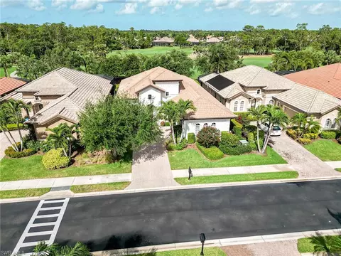 7699 Cottesmore Dr, Naples, FL 34113 photo 5