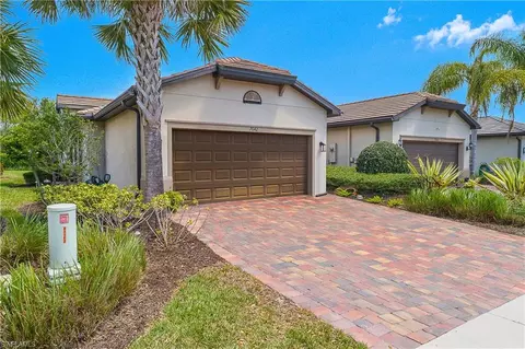 7642 Jacaranda Ln, Naples, FL 34114 photo 26