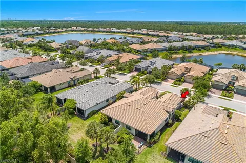 7642 Jacaranda Ln, Naples, FL 34114 photo 30