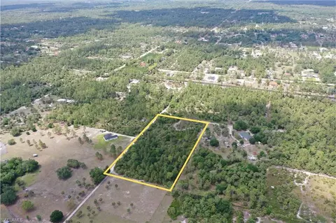 Nn Mathews St, Naples, FL 34117