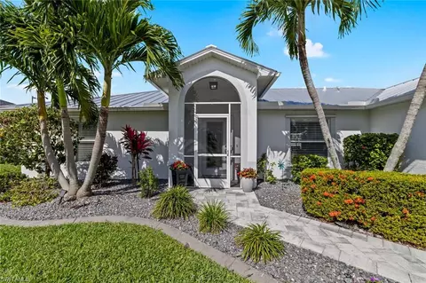 4002 SW 26th Ct, Cape Coral, FL 33914