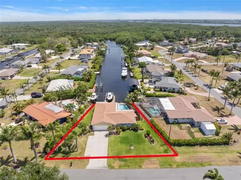 2256 Club House Rd, North Fort Myers, FL 33917