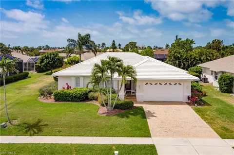 282 Sand Hill St, Marco Island, FL 34145