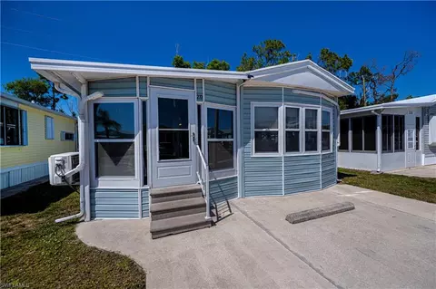 233 Caravan Cir, North Fort Myers, FL 33903