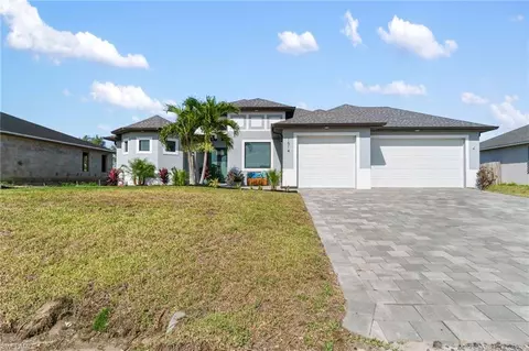 1514 NE 13th Pl, Cape Coral, FL 33909