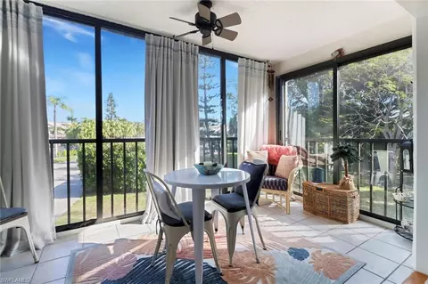 219 Fox Glen Dr #1204, Naples, FL 34104