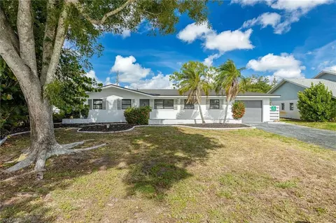 8937 Forest St, Fort Myers, FL 33907