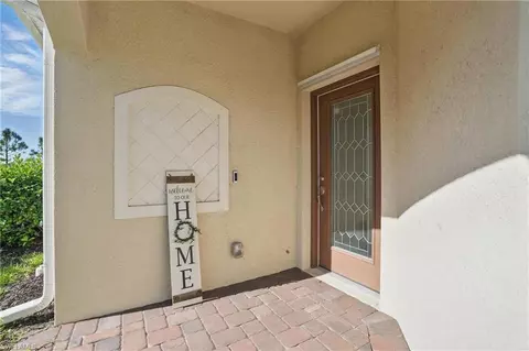1822 Alameda Dr, Naples, FL 34120 photo 2