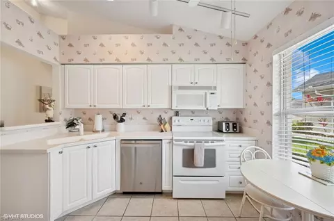 Kitchen - 20902 Blacksmith Frg, Estero, FL 33928 photo 1 of 3