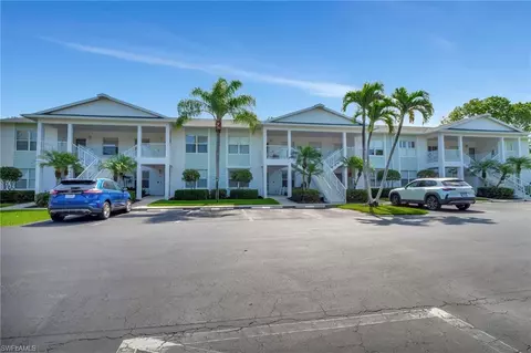 1180 Sarah Jean Cir #G202, Naples, FL 34110