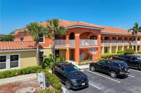 15998 Mandolin Bay Dr #101, Fort Myers, FL 33908