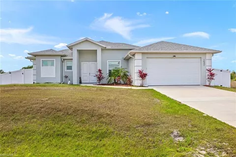 1032 Gunby Ave S, Lehigh Acres, FL 33974