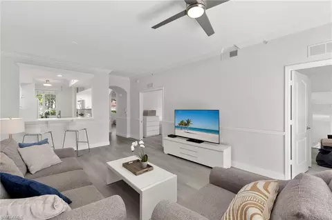 2855 Cypress Trace Cir #101, Naples, FL 34119