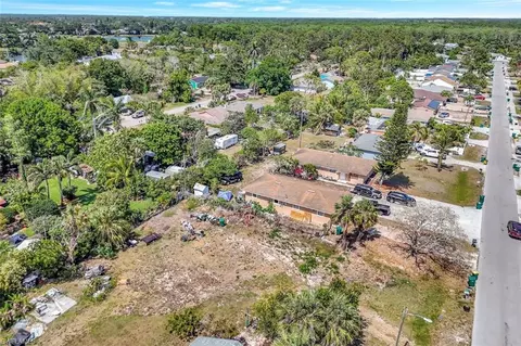 5421 Martin St, Naples, FL 34113 photo 6