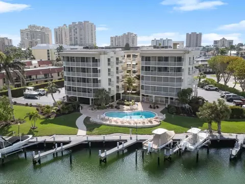 901 Huron Ct #D2, Marco Island, FL 34145
