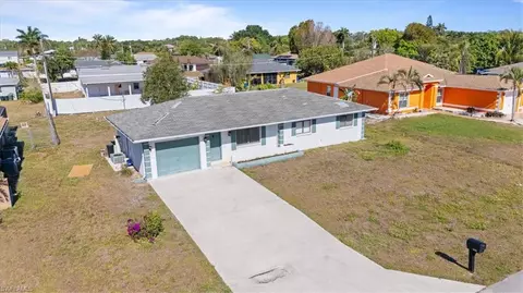 3063 54th St SW, Naples, FL 34116