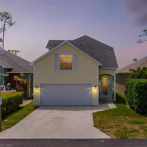 6081 Waterway Bay Dr, Fort Myers, FL 33908