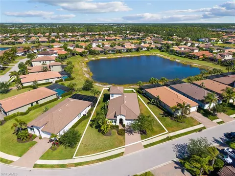 4711 Abaca Cir, Naples, FL 34119