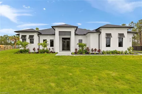 4137 43rd Ave NE, Naples, FL 34120