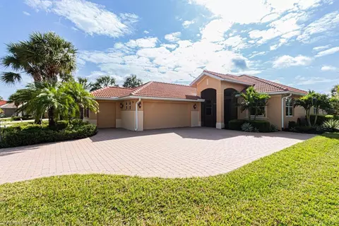 9256 Breno Dr, Fort Myers, FL 33913