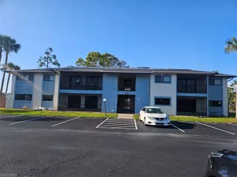 17420 Birchwood Ln #4, Fort Myers, FL 33908
