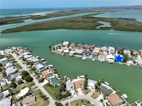152 Pago Pago Dr W, Naples, FL 34113 photo 19