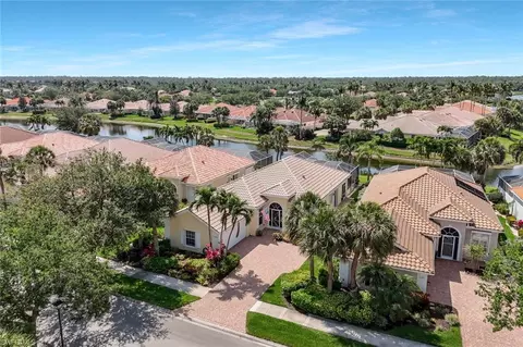 3758 Whidbey Way, Naples, FL 34119