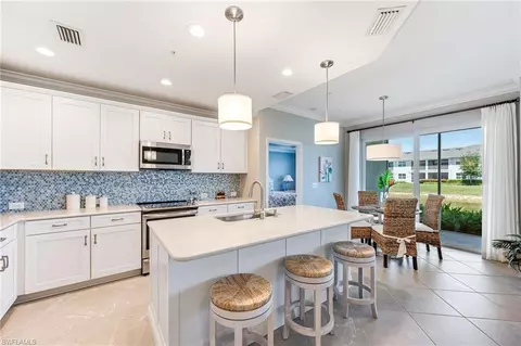 Kitchen - 6948 Avalon Cir #604, Naples, FL 34112 photo 1 of 7