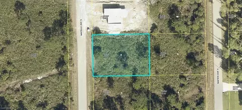 135 Nacelle Ave S, Lehigh Acres, FL 33974