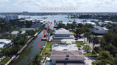 601 15th Ave S, Naples, FL 34102