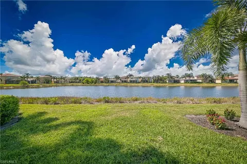 10486 Winged Elm Ln, Fort Myers, FL 33913