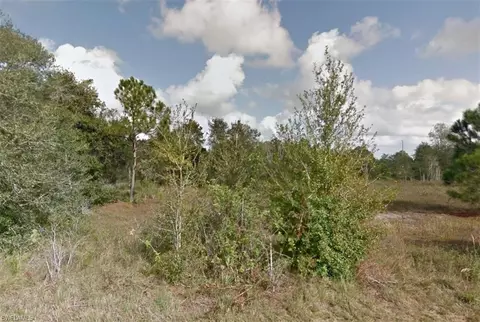 2707 54th St SW, Lehigh Acres, FL 33976
