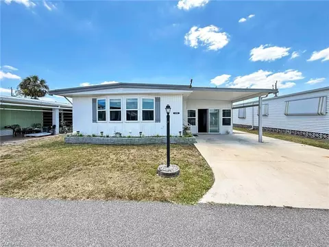 3388 Rainbow Ln, North Fort Myers, FL 33903