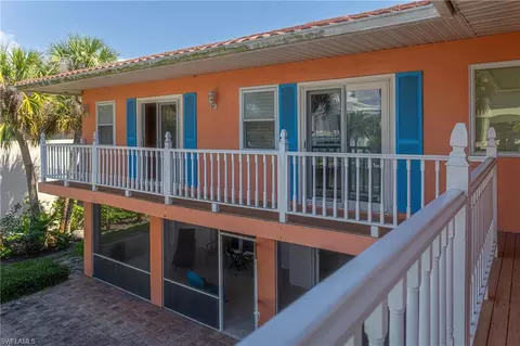Exterior - 419 Pine Ave, Naples, FL 34108 photo 8 of 11