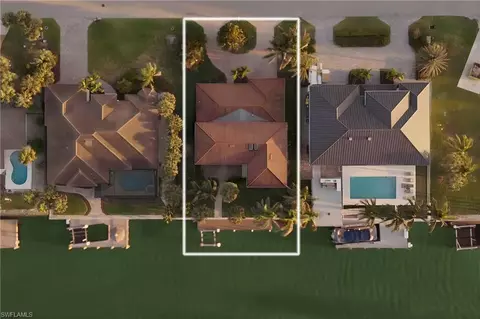 419 Pine Ave, Naples, FL 34108