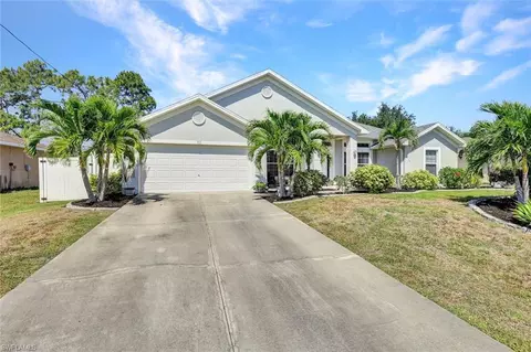 3606 NE 14th Pl, Cape Coral, FL 33909