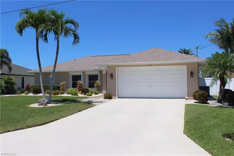 213 SW 44th Ter, Cape Coral, FL 33914