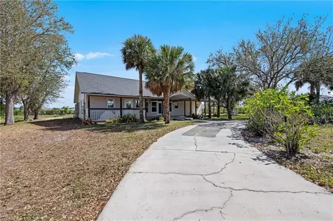 12151 Blasingim Rd, Fort Myers, FL 33966
