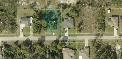 2810 21st St W, Lehigh Acres, FL 33971