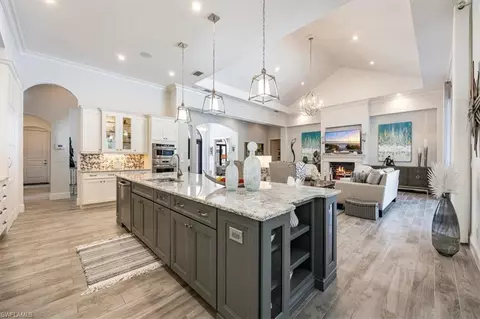 Kitchen - 6363 Burnham Rd, Naples, FL 34119 photo 2 of 4