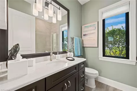 Bath - 6363 Burnham Rd, Naples, FL 34119 photo 3 of 4