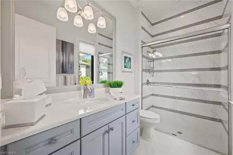 Bath - 6363 Burnham Rd, Naples, FL 34119 photo 4 of 4