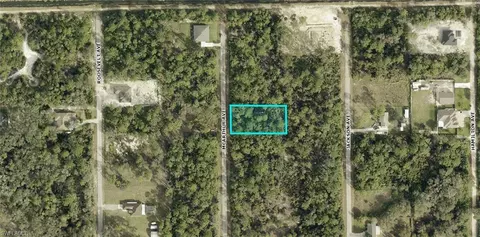 1914 Mcarthur Ave, Lehigh Acres, FL 33972