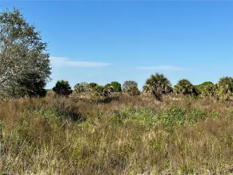 2 Nd Rd, Labelle, FL 33935