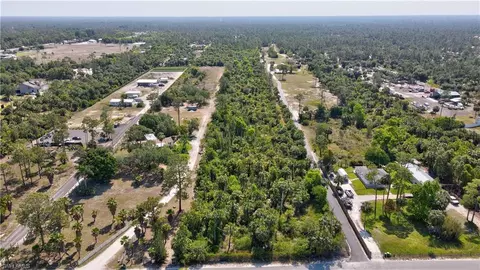 Nnnn Dove Tree St, Naples, FL 34117
