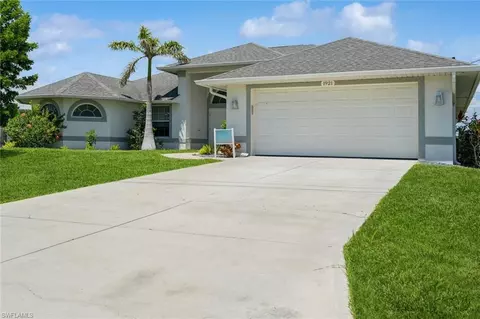 1921 SE 12th St, Cape Coral, FL 33990
