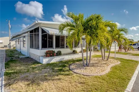 4974 Porky Ln, Saint James City, FL 33956