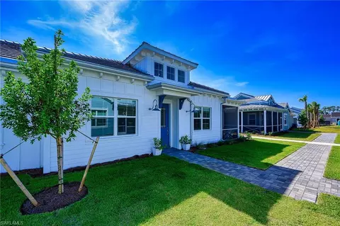 Exterior - 7251 Saona Ct, Naples, FL 34113 photo 5 of 11