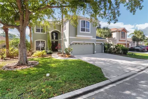 22849 Forest Ridge Dr, Estero, FL 33928