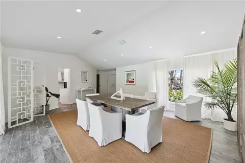 Dining - 2085 Alamanda Dr, Naples, FL 34102 photo 2 of 2